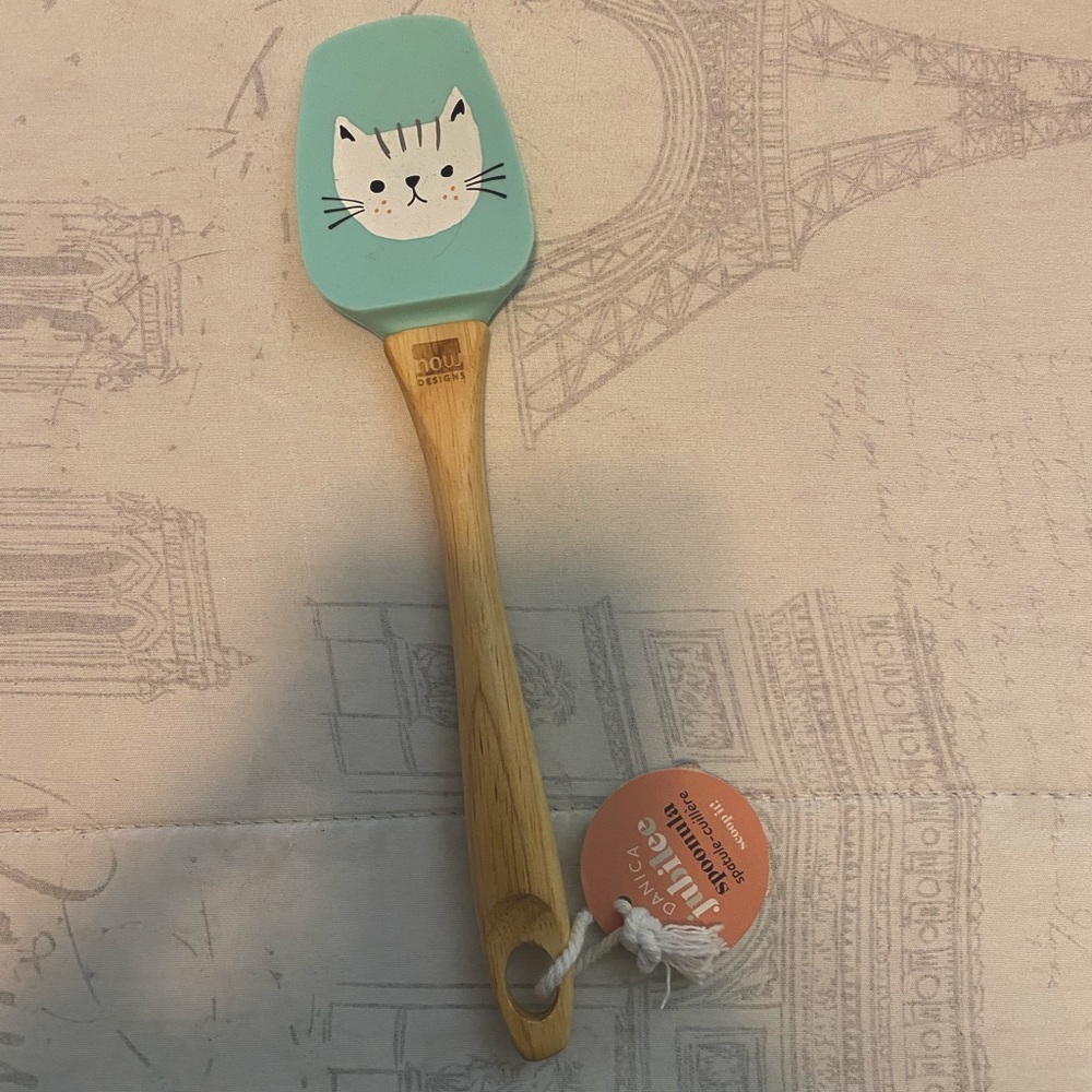 NWT Cat “Spoonula”